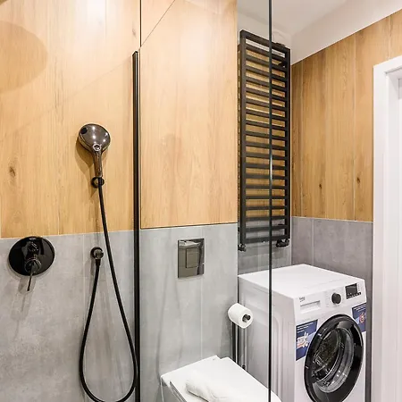 Shortstaypoland Srodziemnomorska B145 아파트 바르샤바